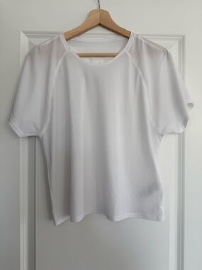 Athleta Women's White Performance Short-Sleeve Top
